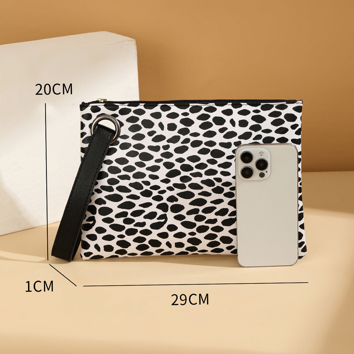 New Minimalist And Stylish Clutch Commuter Bag