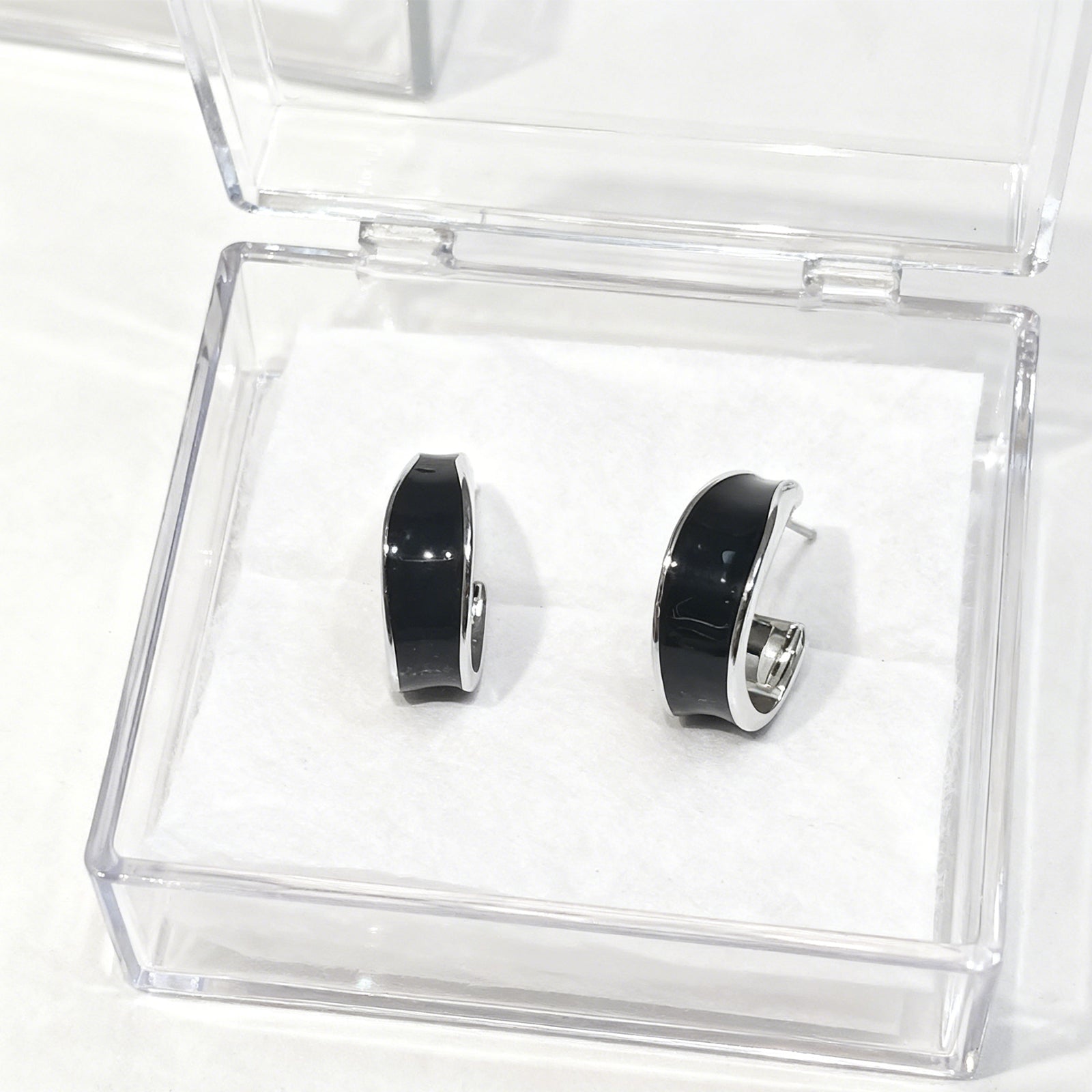Black Earrings-1454