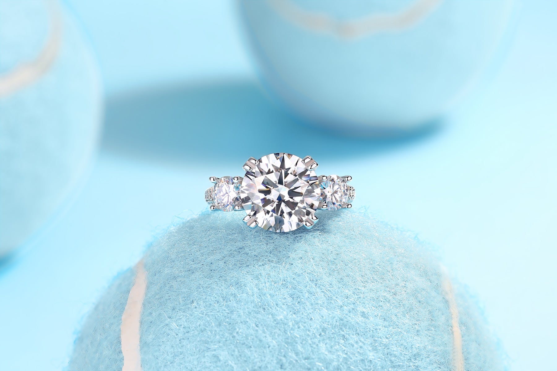 Dazzling Stars - A Fashionable And Luxurious Jewelry Piece Set With 5-carat Moissan Diamond S925 Sterling Silver And Platinum-plated Diamond