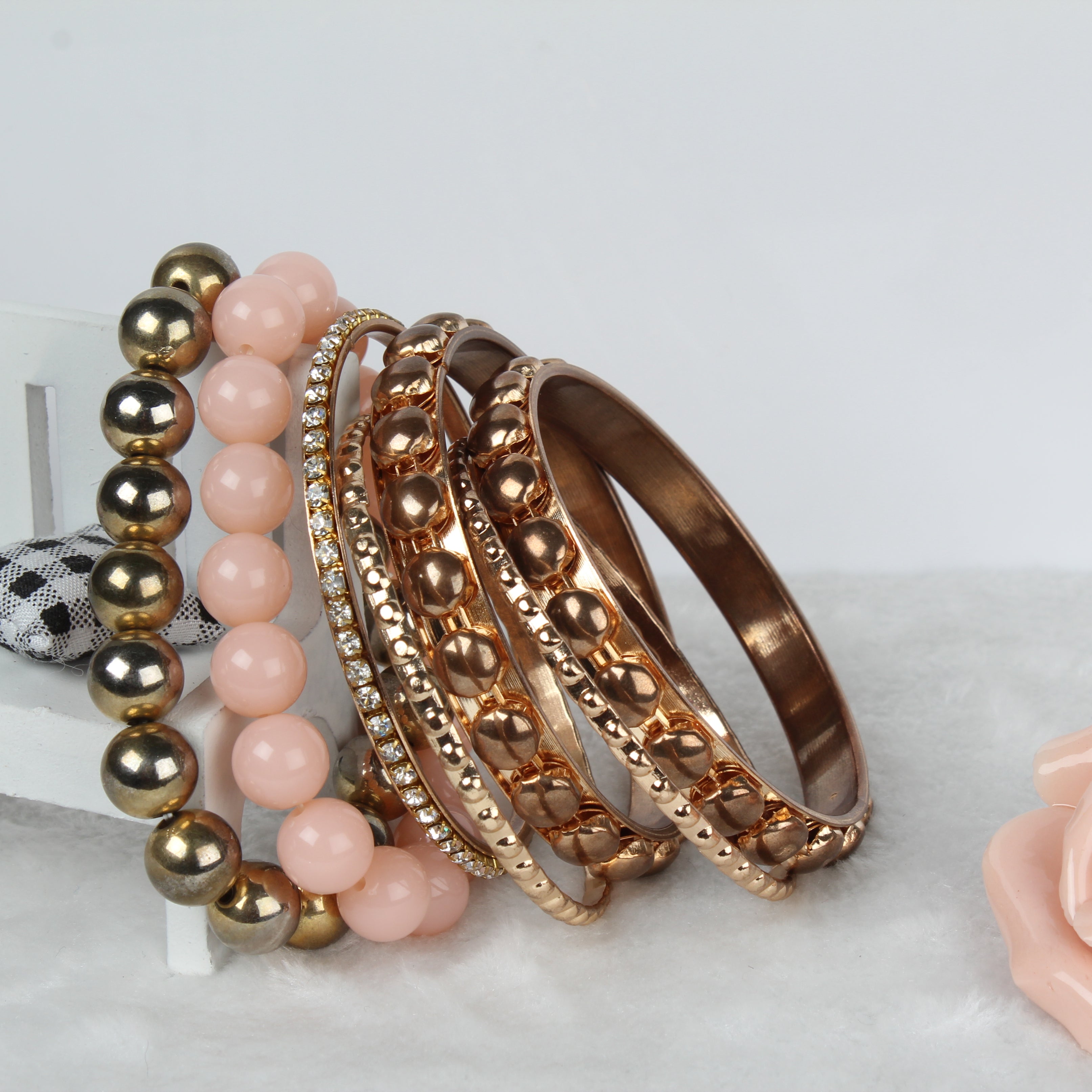 7-Piece Retro Burnished Gold Inlaid Rhinestones Bangle Bracelet Set