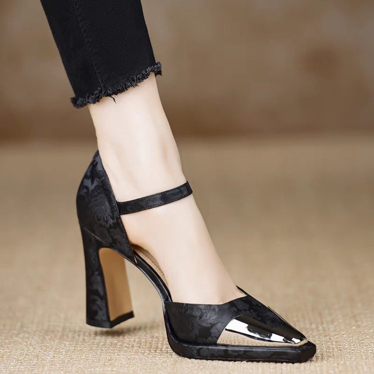 Women's French-style Chunky-heeled Elegant Ankle Boots