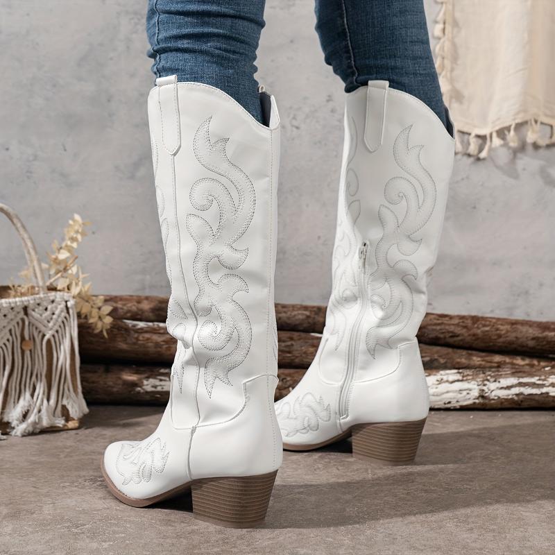 Women's Fashionable Embroidered Denim Boots