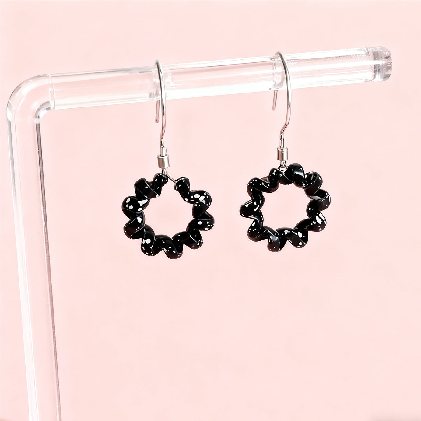 Black&White Earrings-1485