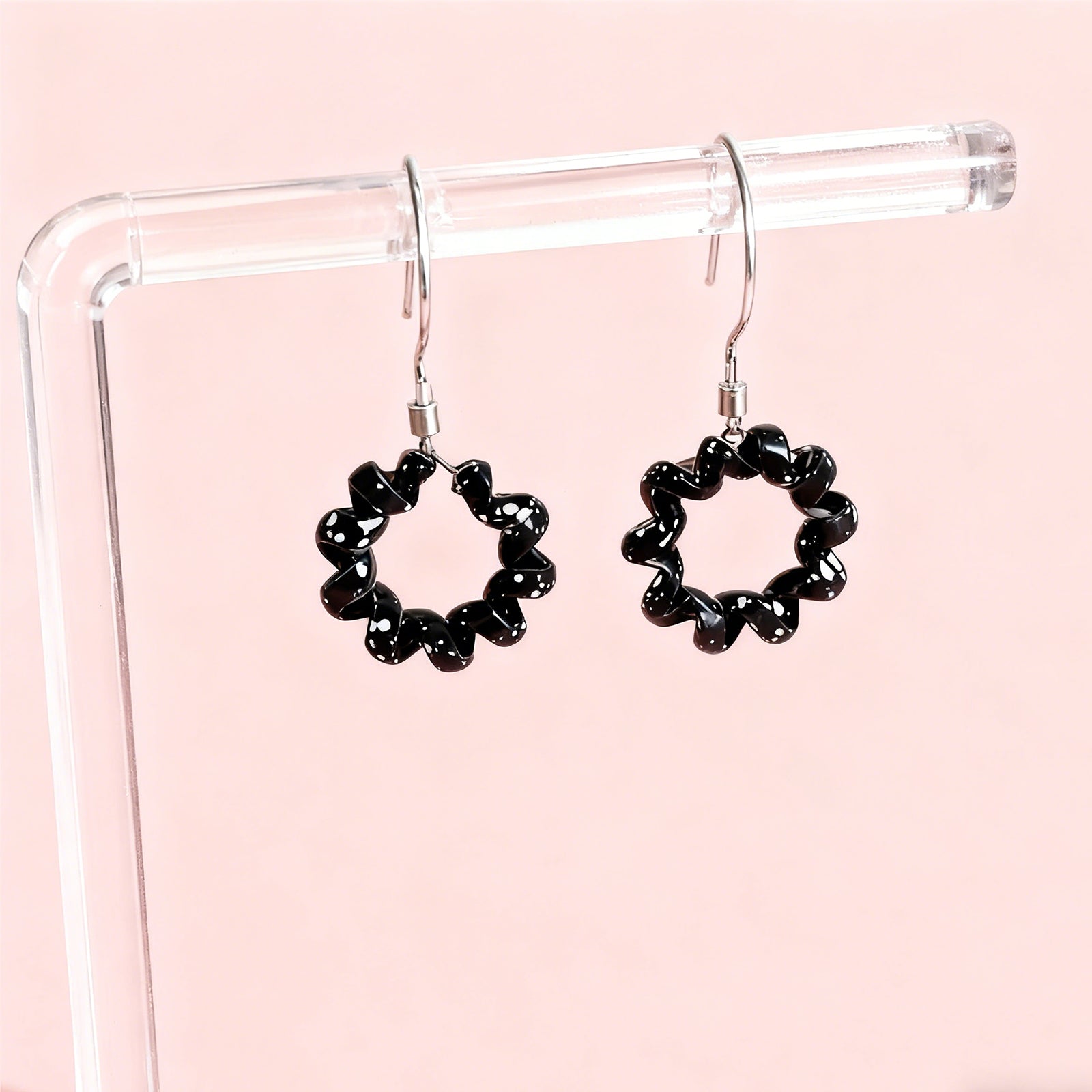 Black&White Earrings-1485