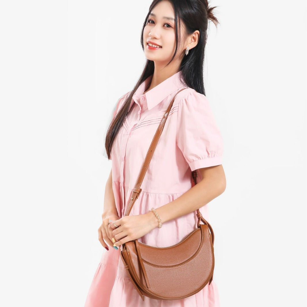 Niche And Unique Fashion Shoulder Bag