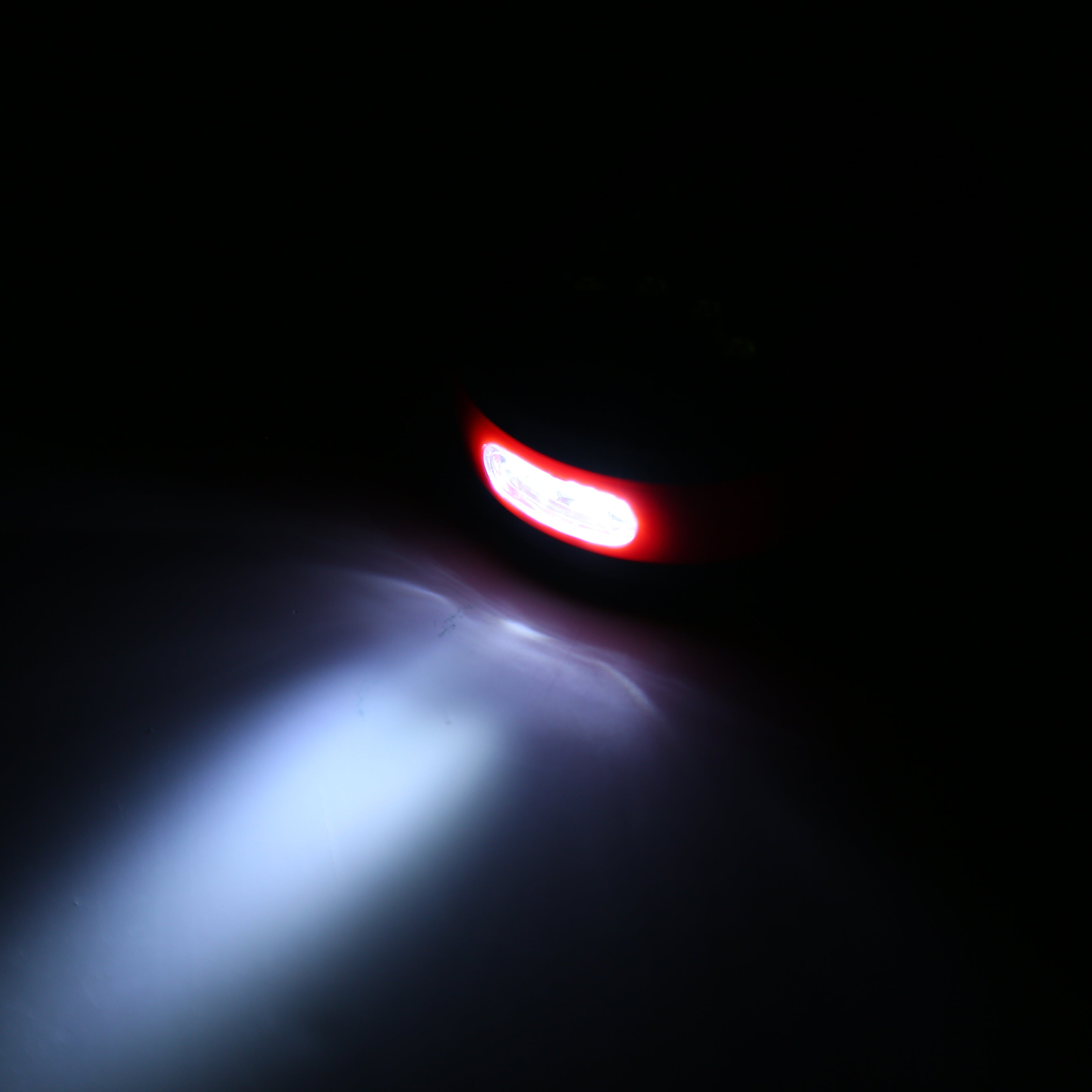 1Pc Magnetic LED Work Light With Hook Compact Flashlight For Camping Hiking Emergency