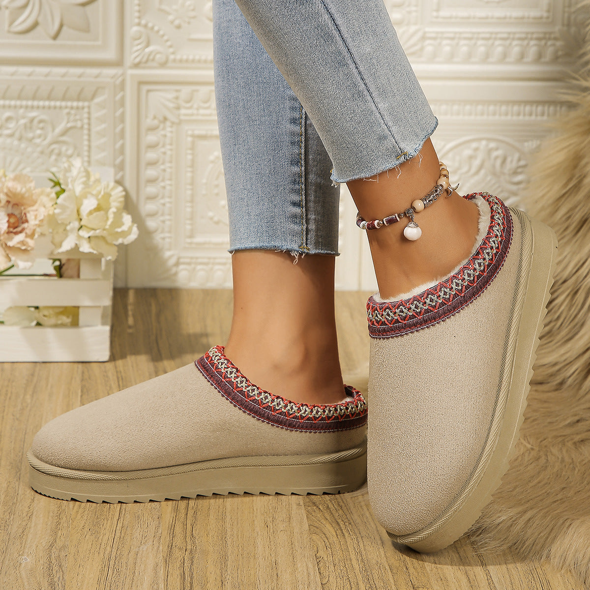 Fashionable Women's Snow Boots, Half-slippers, Cotton Shoes, And Thickened Plush Slippers