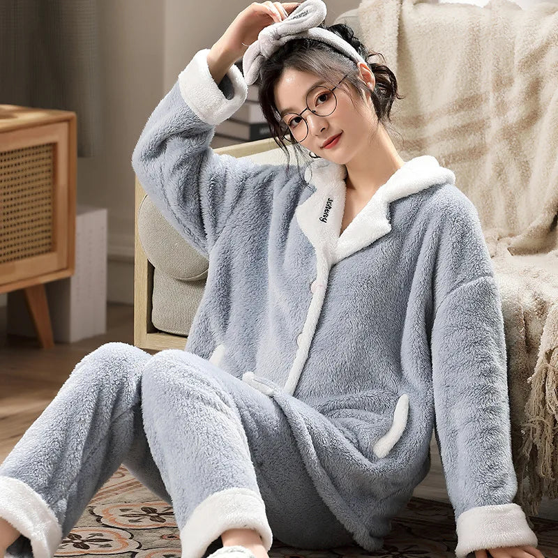 Autumn and Winter Flannel Cartoon Plus Women's Coral Fleece Home Suit Set in European and American Plus Size Sleepwear Homewear