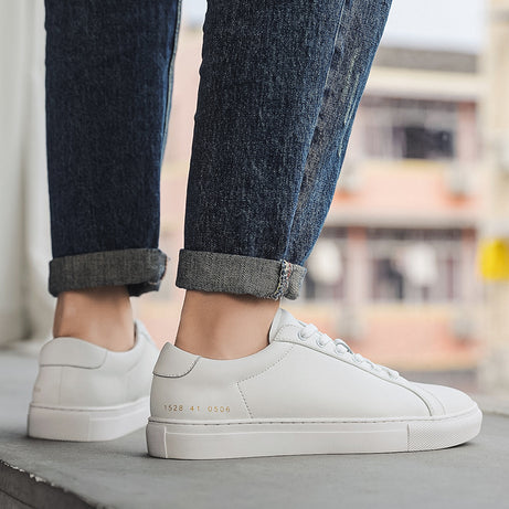 New Breathable Cowhide Flat-soled Trendy Versatile White Sneakers