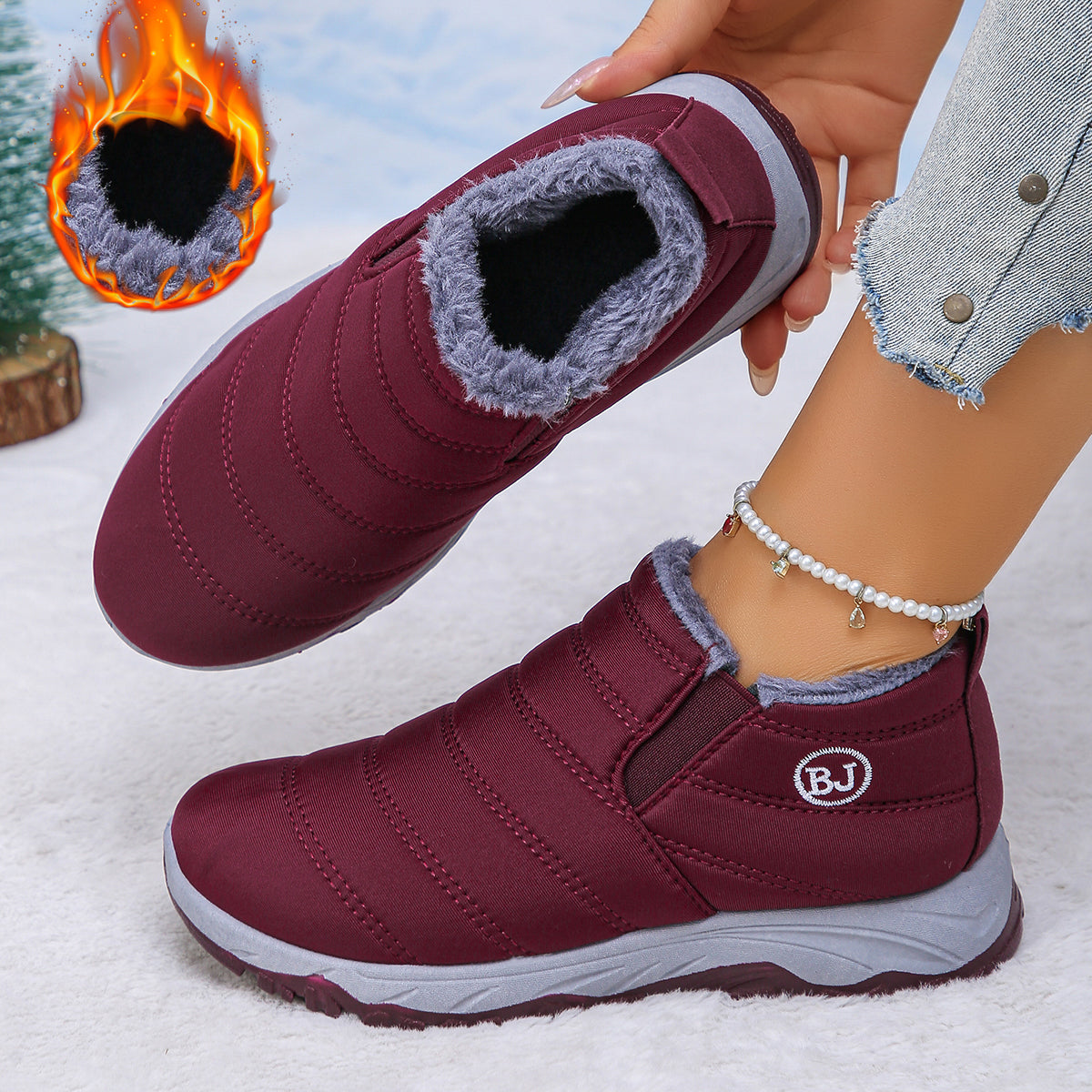 CIORWomensSnowBootsupperismadeofwaterproofPUorwarmsuedetheinsideisfullylinedwithhighqualityfauxfurwhichiswarmandcomfortablethesolidmoldedrubbersoleisdurableandhasantislipdesignwithdeeptreadwhichissuit